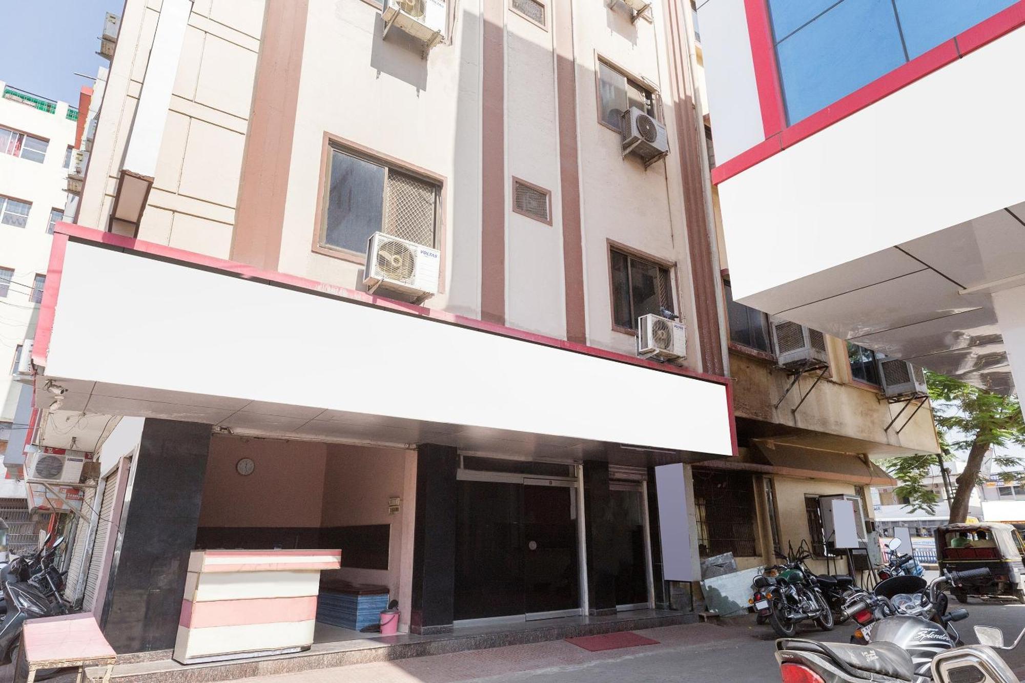 אודייפור Hotel O Utsav מראה חיצוני תמונה